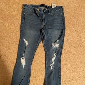 Hollister ripped jeggings